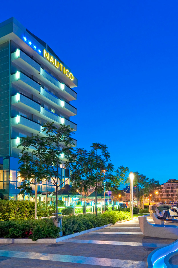 media.nautico_esterno_lungomare_2000px
