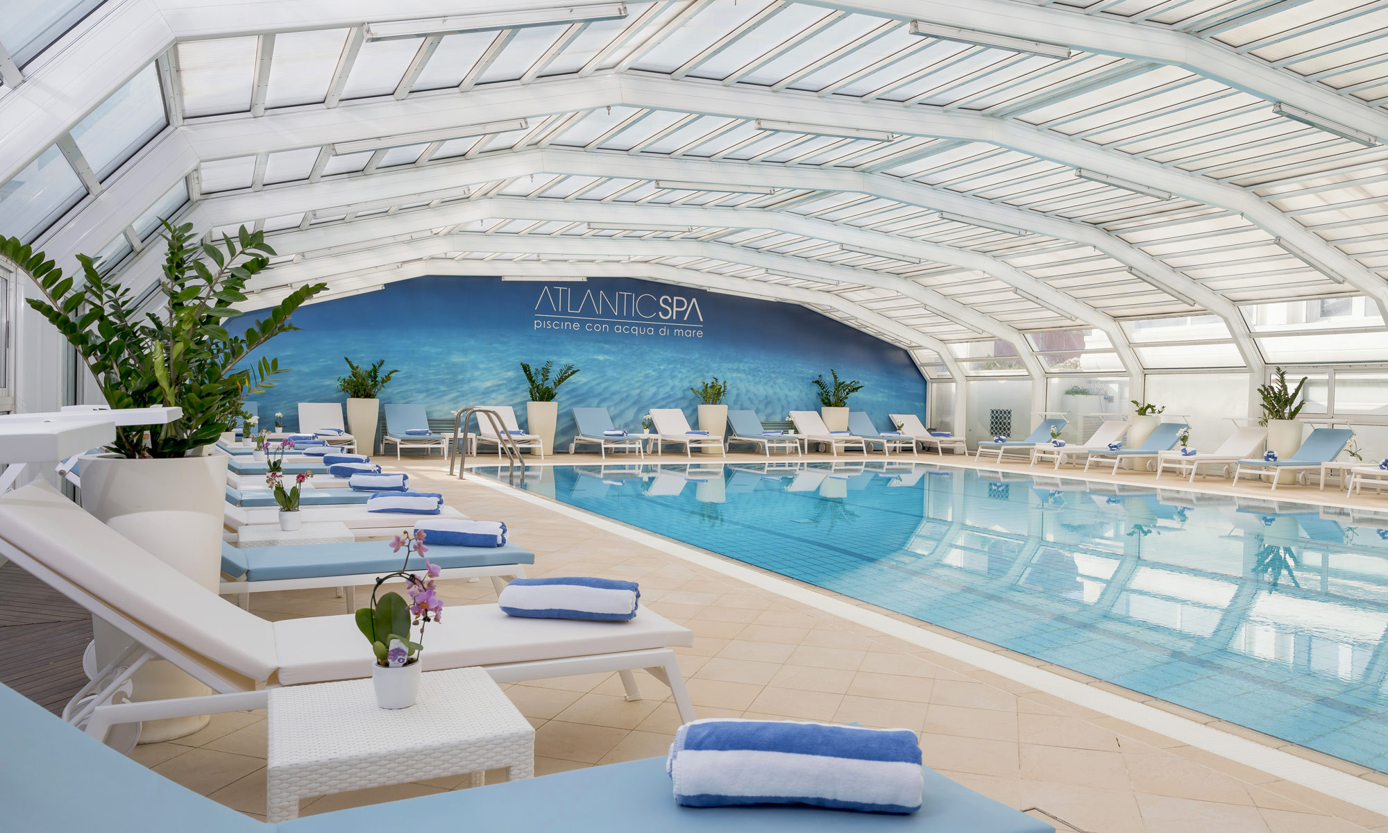 media.Slide-Piscina_3Gruppo-Atlantic